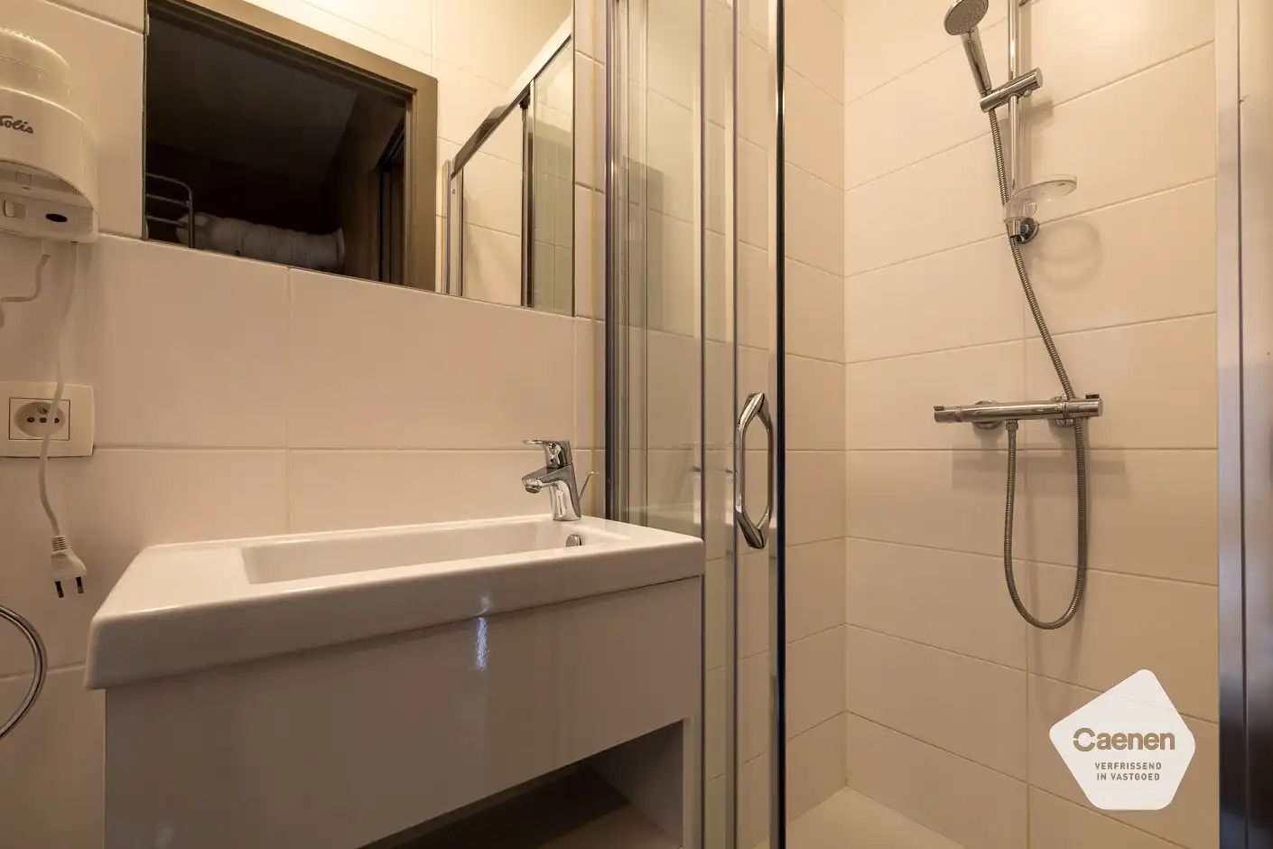 Studio met slaaphoek  te koop als 2e verblijf / investering in erfpacht constructie. foto 6