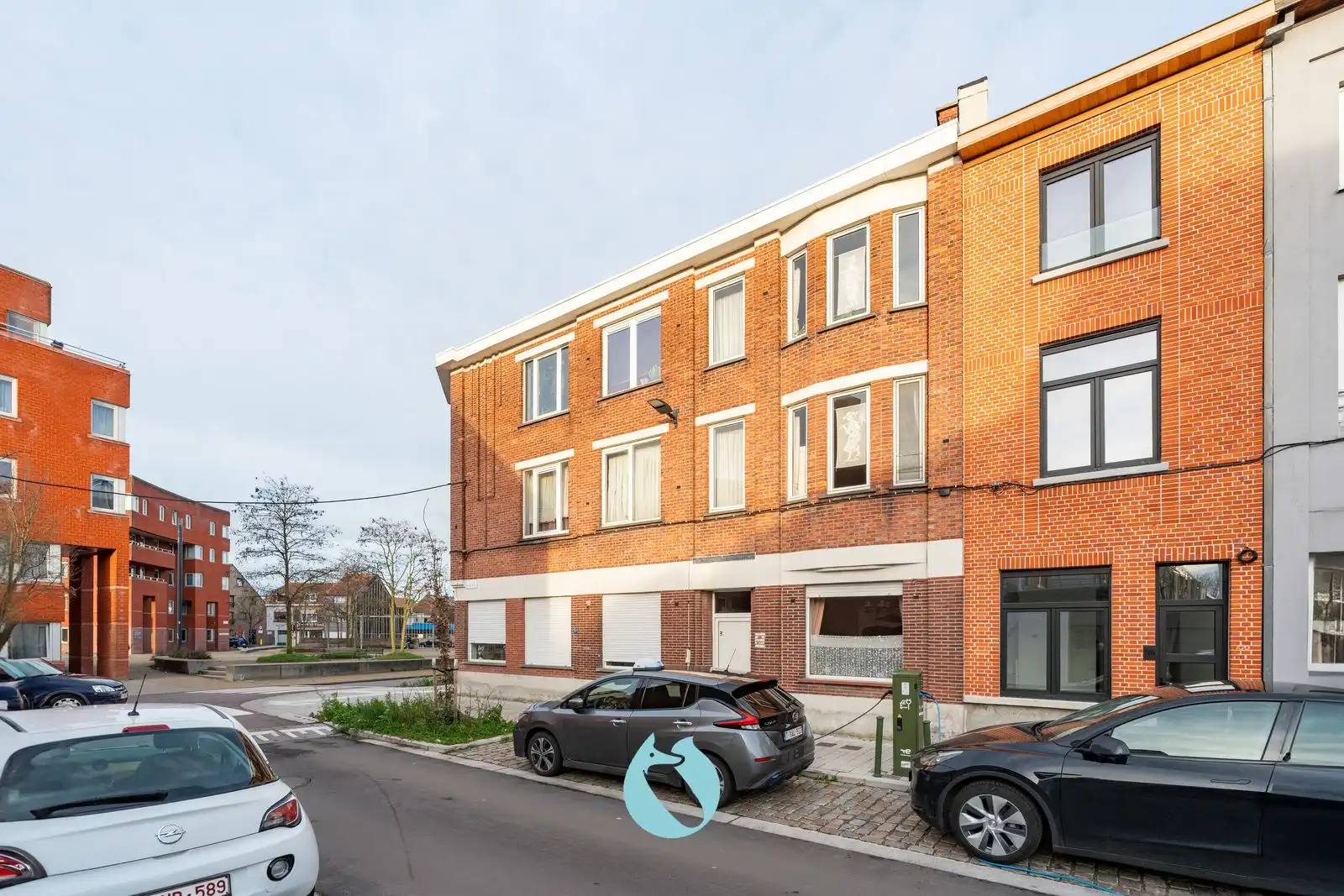 Te renoveren opbrengsteigendom op interessante ligging! foto 4
