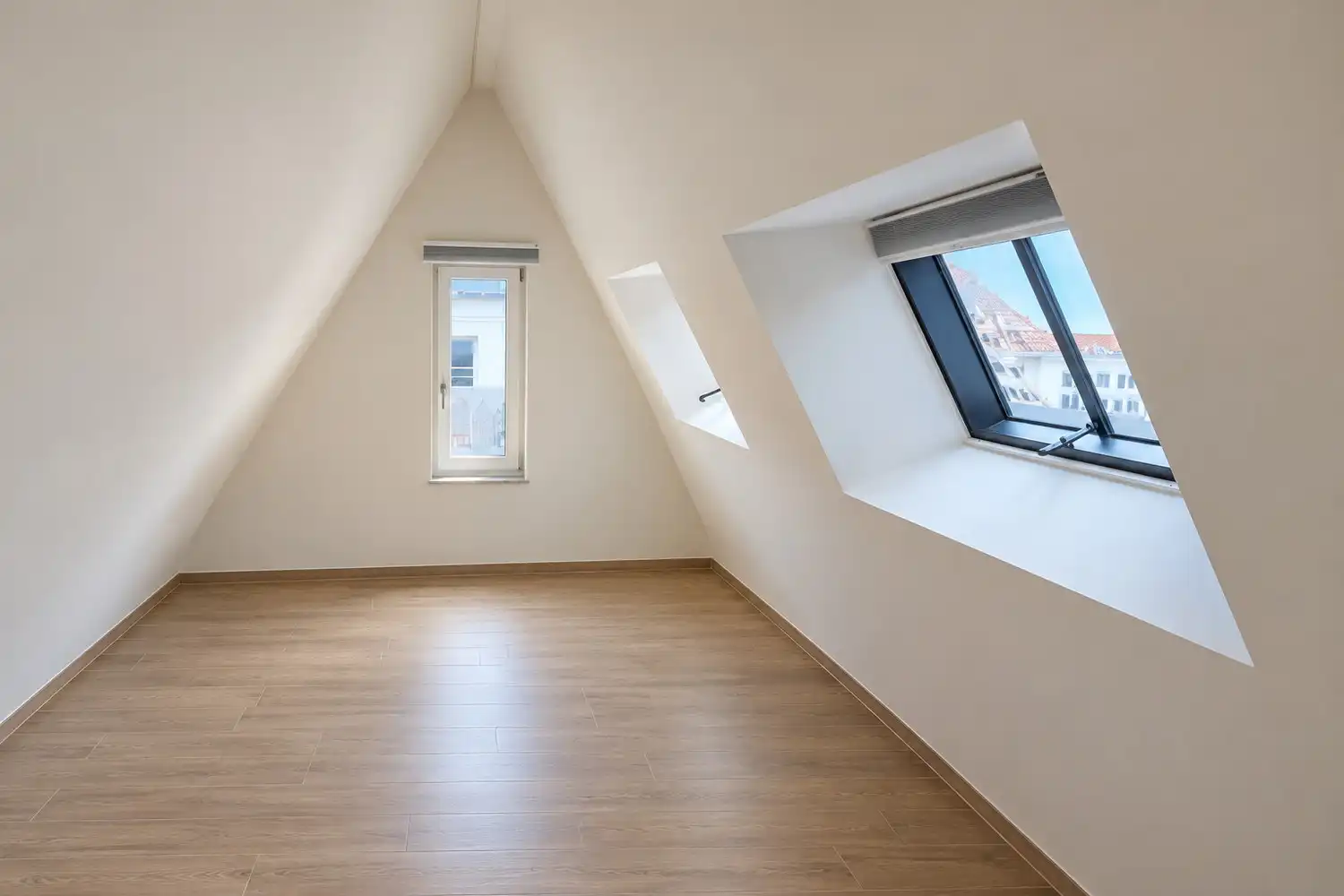 Ruim appartement aan de Grote Markt van Antwerpen foto 7
