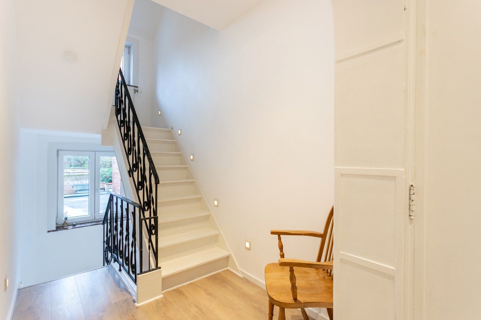 Ruime gerenoveerde, energiezuinige woning foto 15