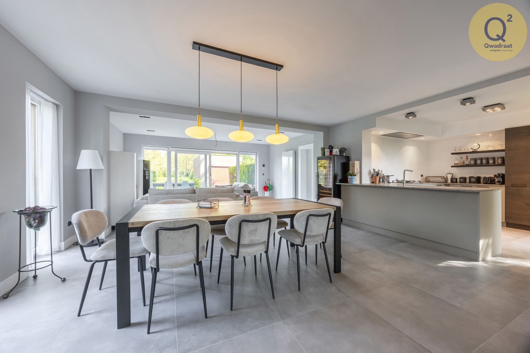 Ruime vernieuwde woning met 4 slpks en grote tuin foto 10