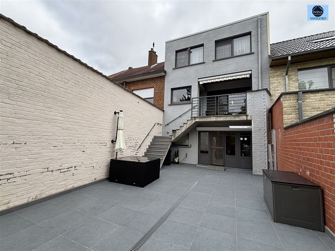 RUIME BEL-ETAGEWONING MET 3 SLAAPKAMERS EN TUIN foto 10