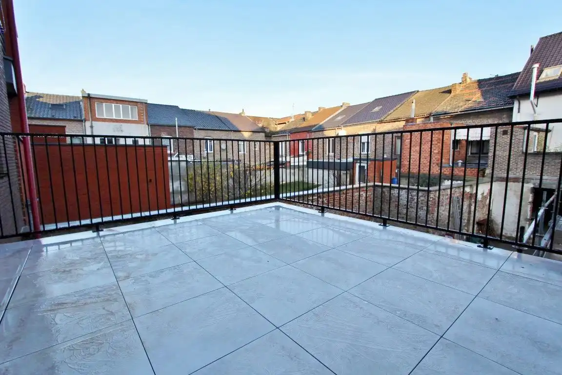 Zeer gunstig gelegen appartement met 2 slaapkamers en 2 terrassen foto 18