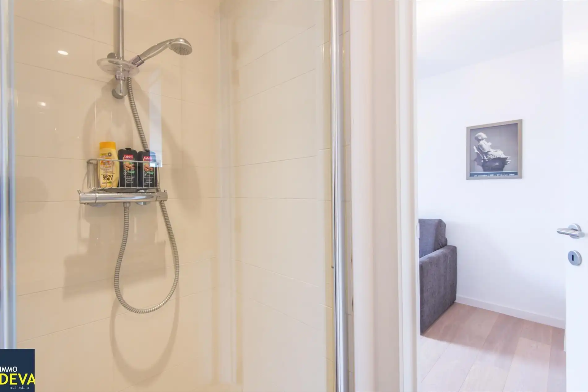 Zeer zonnig duplexdakapp. met prachtige terrassen,  gelegen op de Kustlaan vlakbij het Driehoeksplein. foto 14