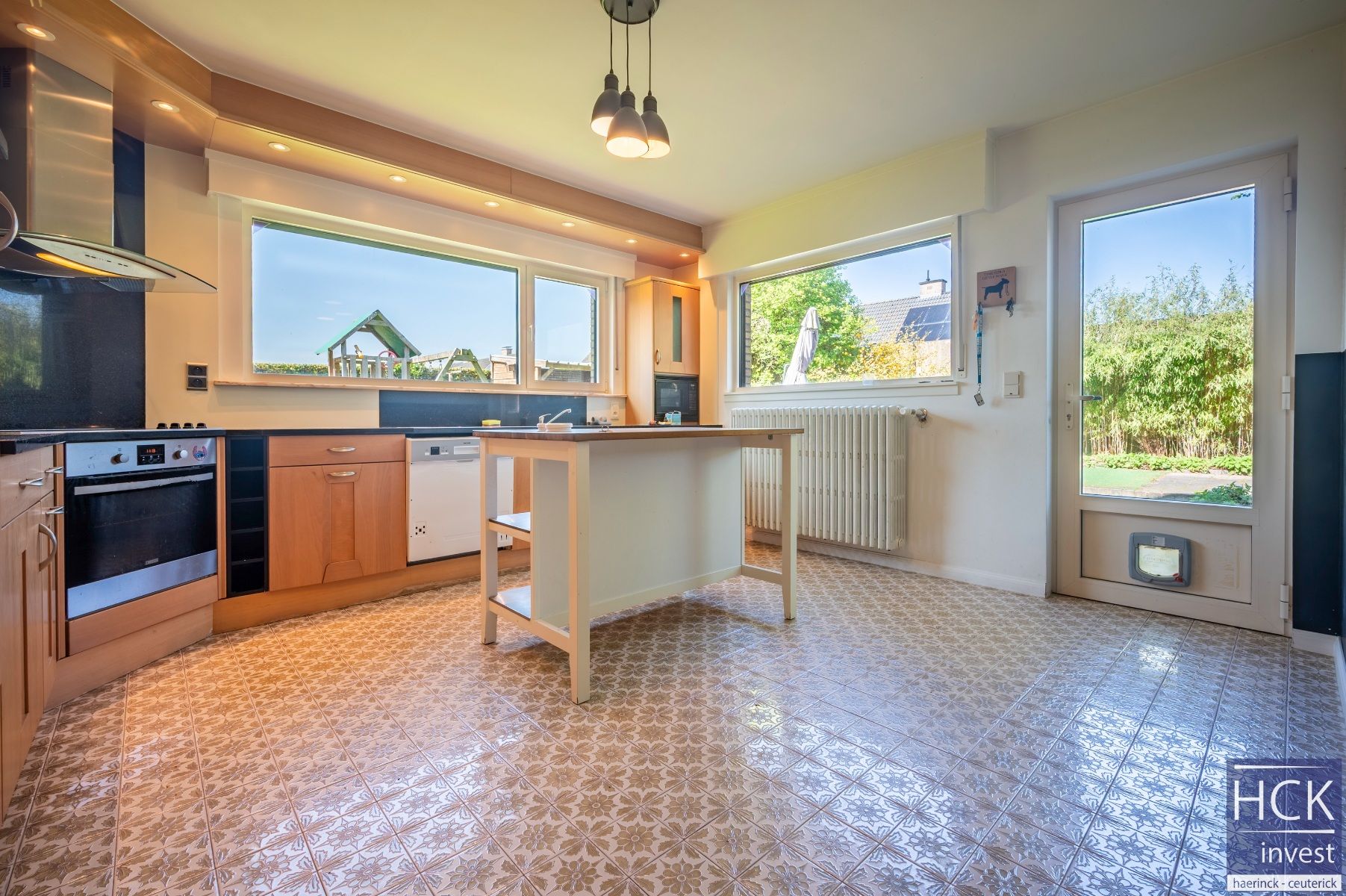 KRUISHOUTEM - Alleenstaande gelijkvloerse woning met 3 SLP. op topligging foto 10