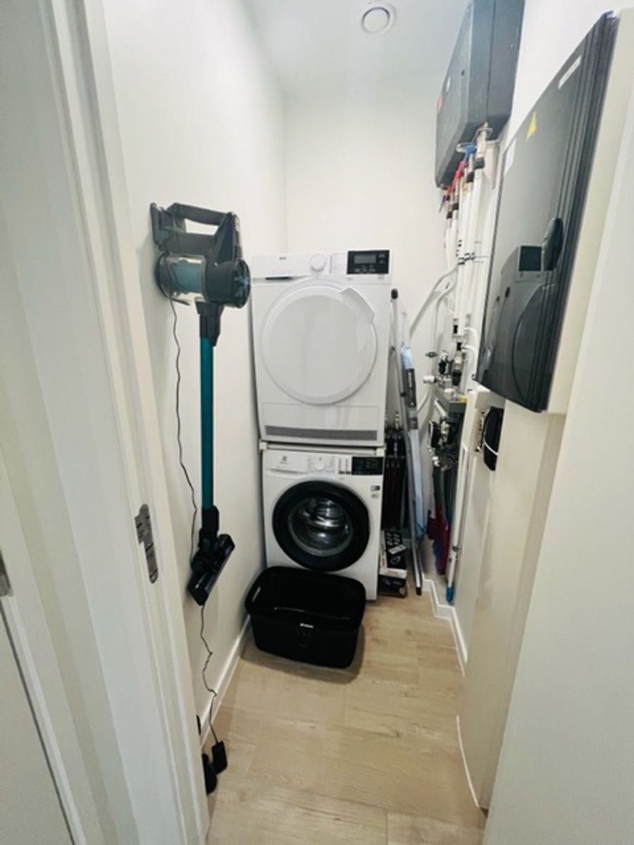 Gezelig lichtrijk gemeubeld 1 kamer appartement foto 18