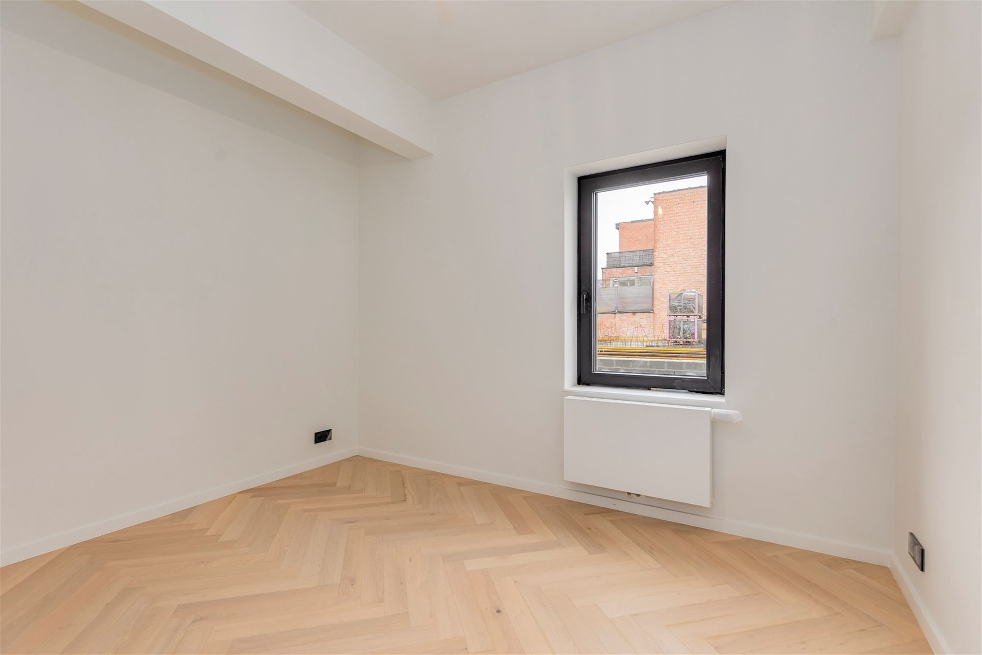 Super-de-luxe gerenoveerd appartement te Mortsel - 2 slk + 2 badk foto 14