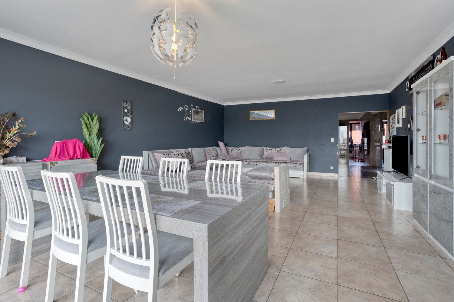 Zeer ruim 3-slk APP. met 2 terrassen en garagebox met extra parking! foto 18