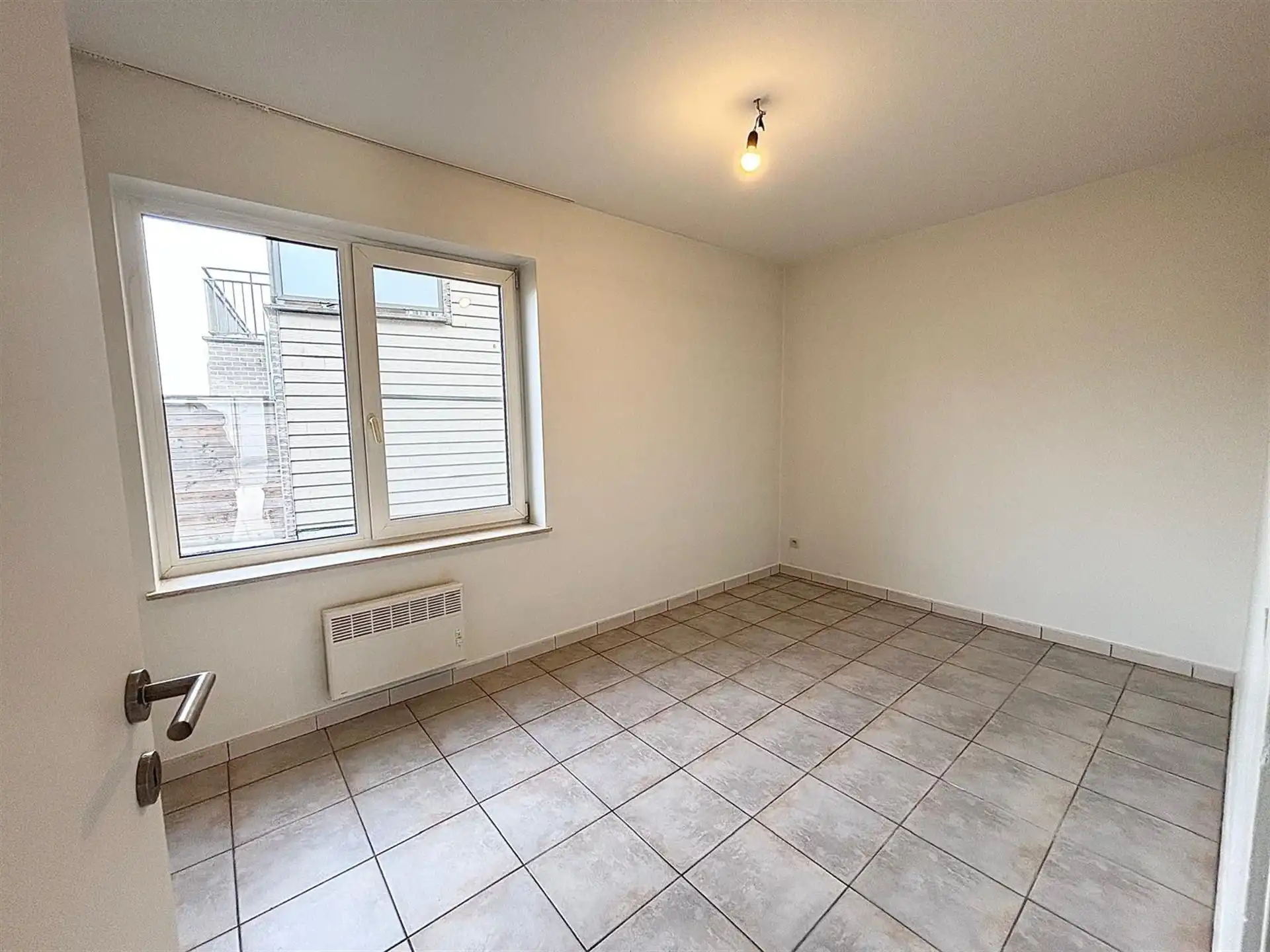 Gelijkvloers appartement met twee slaapkamers en garage te Herzele foto 8