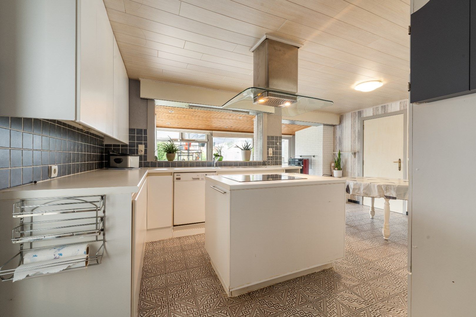 Villa met 2/3 slpk, mooie tuin (perceel 659 m²), rustig gelegen in Kortemark foto 9