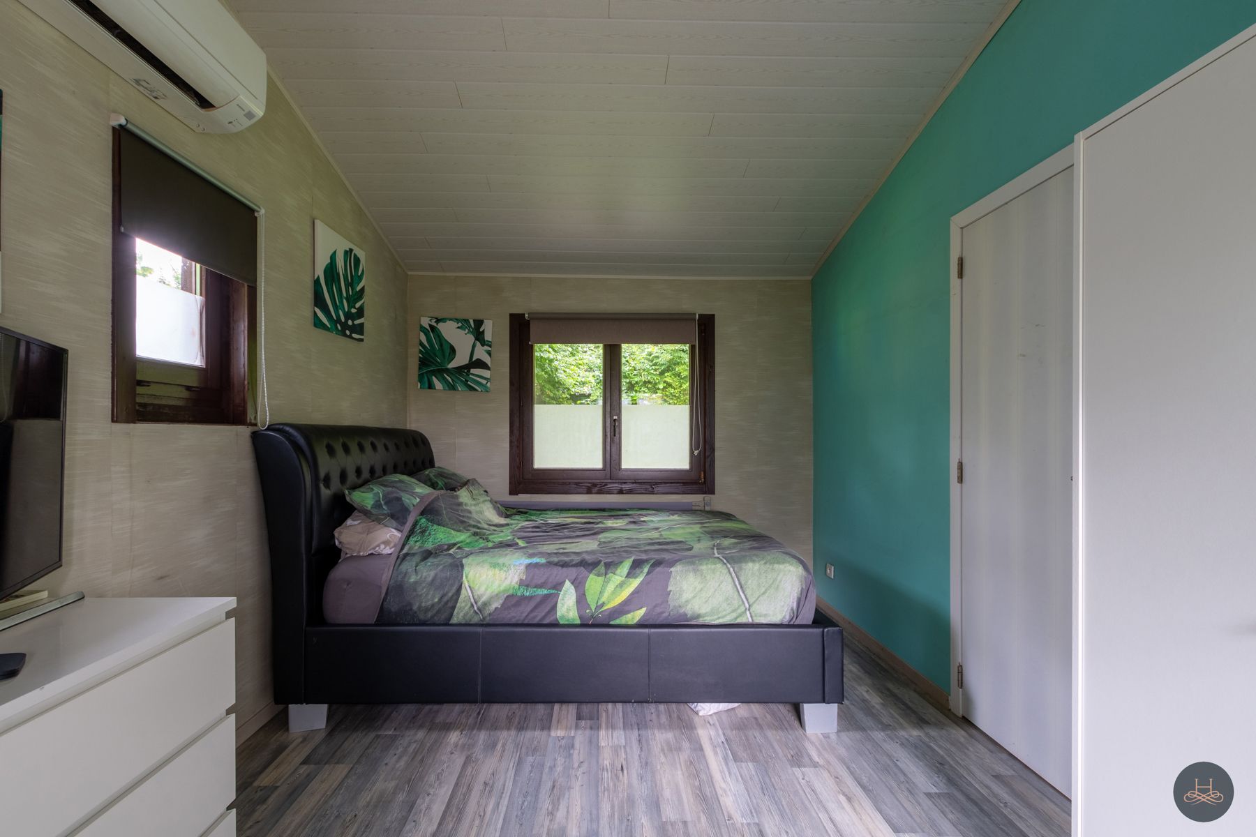 Vernieuwde en instapklare chalet op rustige locatie foto 15