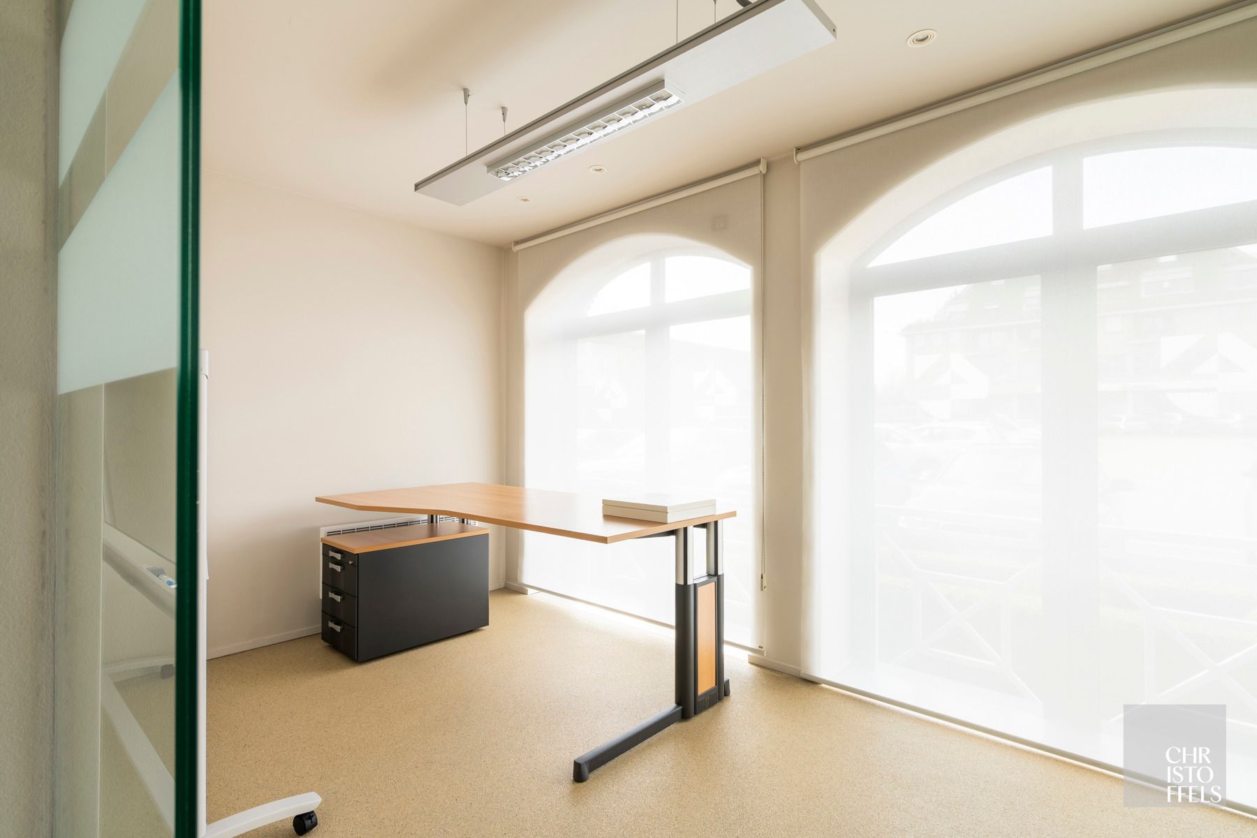 TE HUUR - Kantoorruimte (209m²) op toplocatie in Lanaken!  foto 14