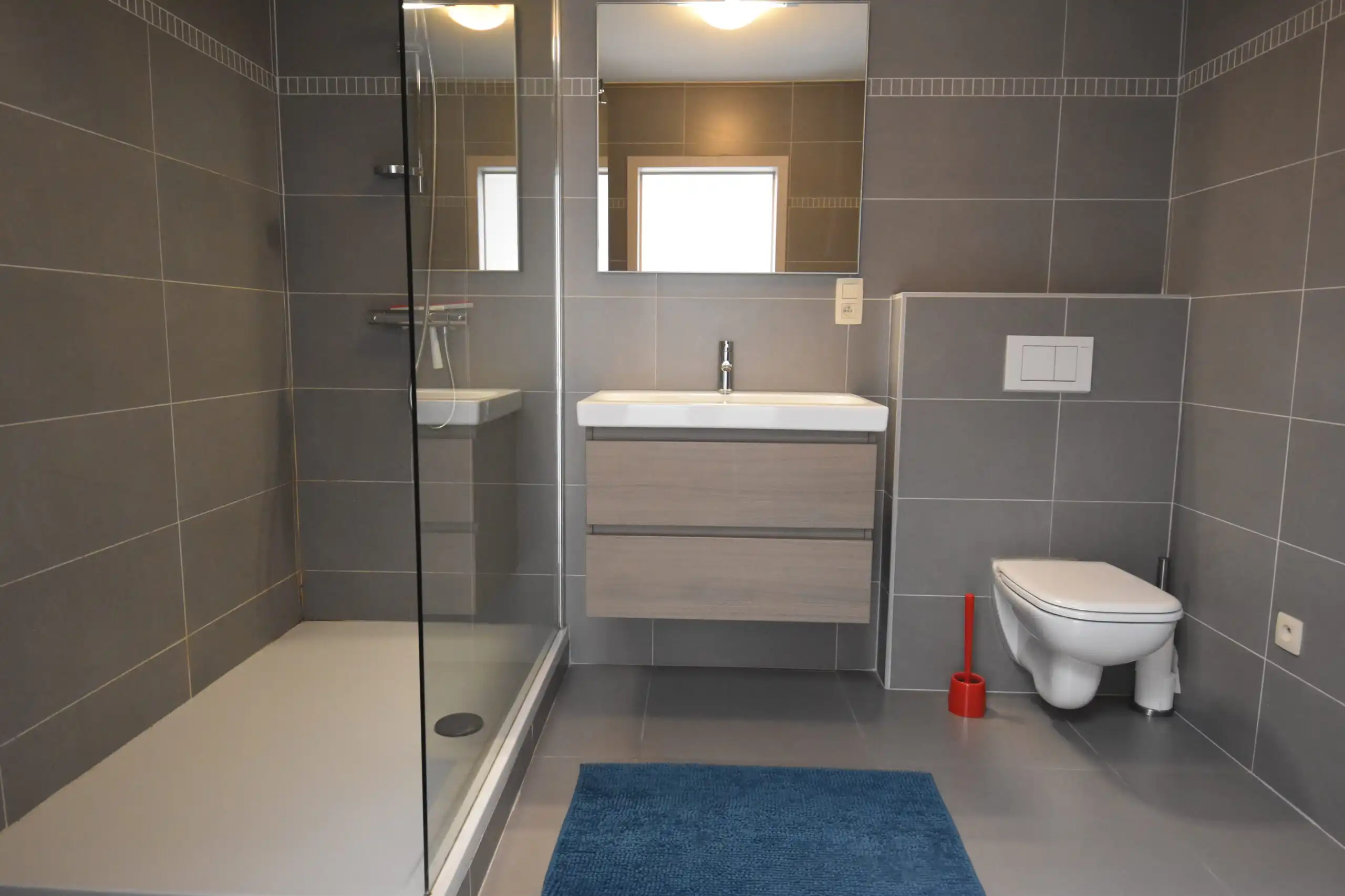 Energiezuinig duplex appartement met groot terras in centrum van Nieuwkerken-Waas foto 9