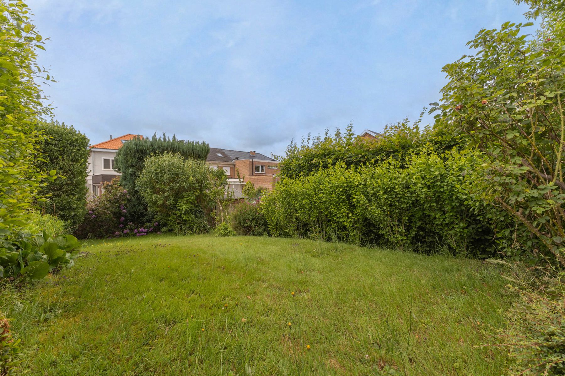 Gunstig gelegen woning met 3 slaapkamers foto 3
