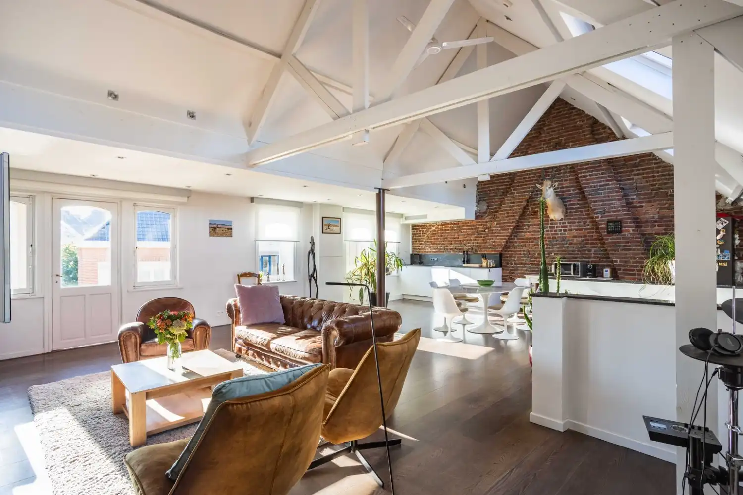 Karaktervolle herenwoning (310 m²) met GARAGE en loftverdieping in het hart van Aalst foto 27