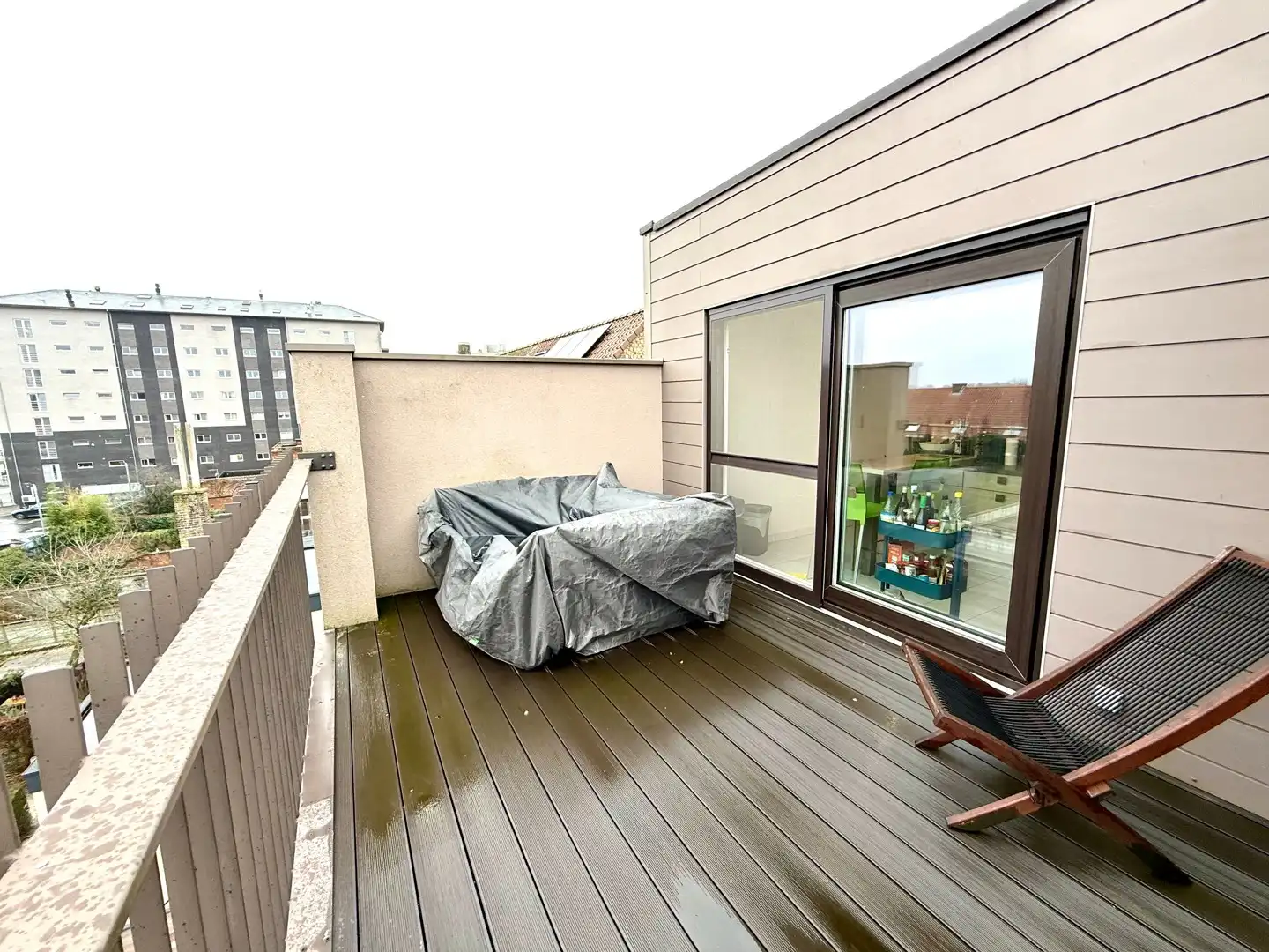 Superleuk bemeubeld dakappartement met penthousegevoel, pal in het centrum van Deinze. foto 22