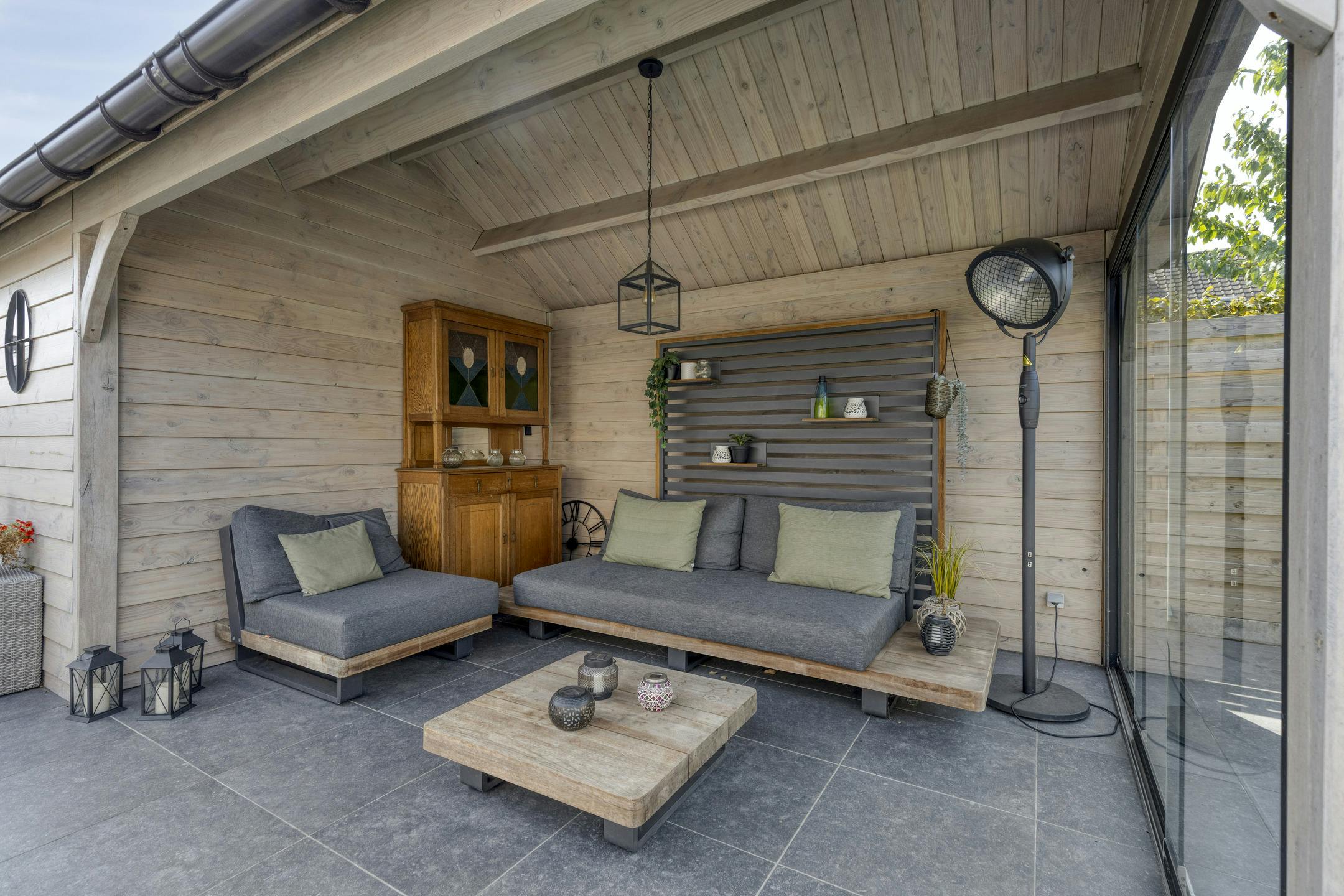 Instapklaar en energiezuinig wonen in het hart van Aalter! foto 19