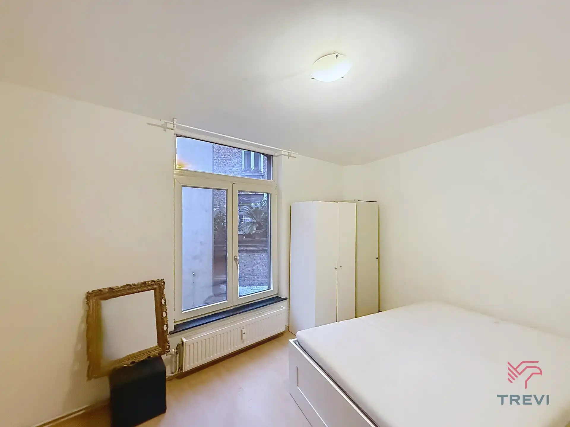 1 Gemeubileerde kamer in de buurt van het Parc Royal ! foto 5