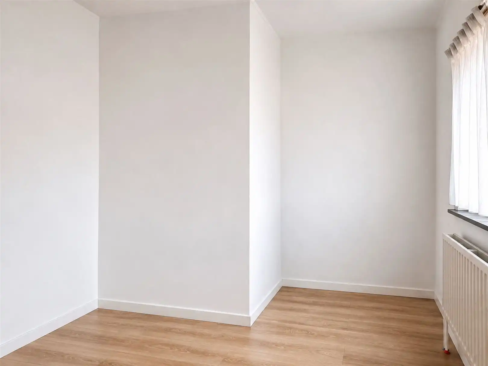 Eigentijdse woning, optimaal wooncomfort met eigentijdse look and feel. Heel energiezuinig dankzij grondige totaalrenovatie. foto 21