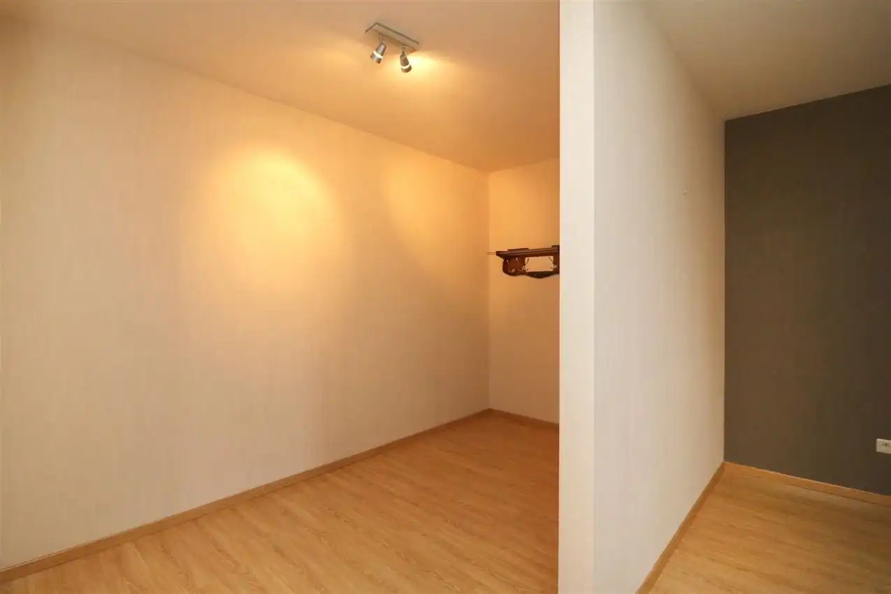 Duplex met lif tot slaapniveau, groot terras & garage foto 15