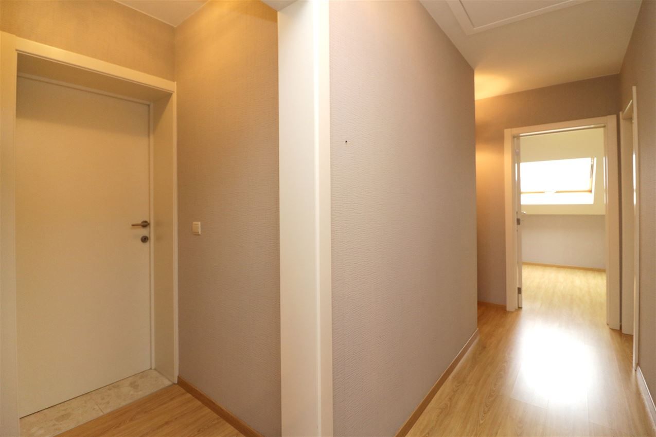 Royaal, lift tot op slaapniveau, garage, riant terras foto 15