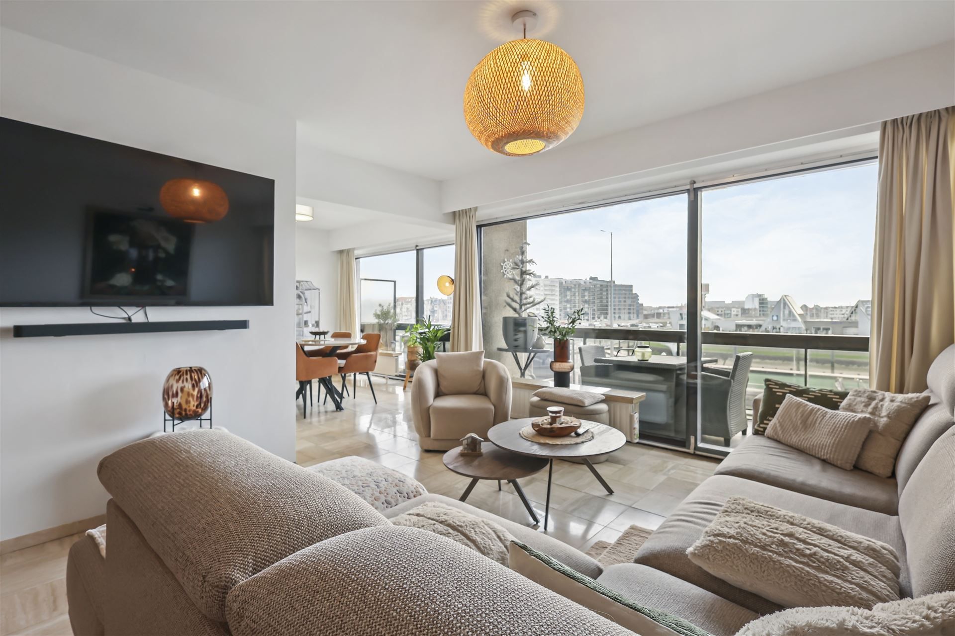 JACHTHAVEN / GROOT TERRAS  foto 2