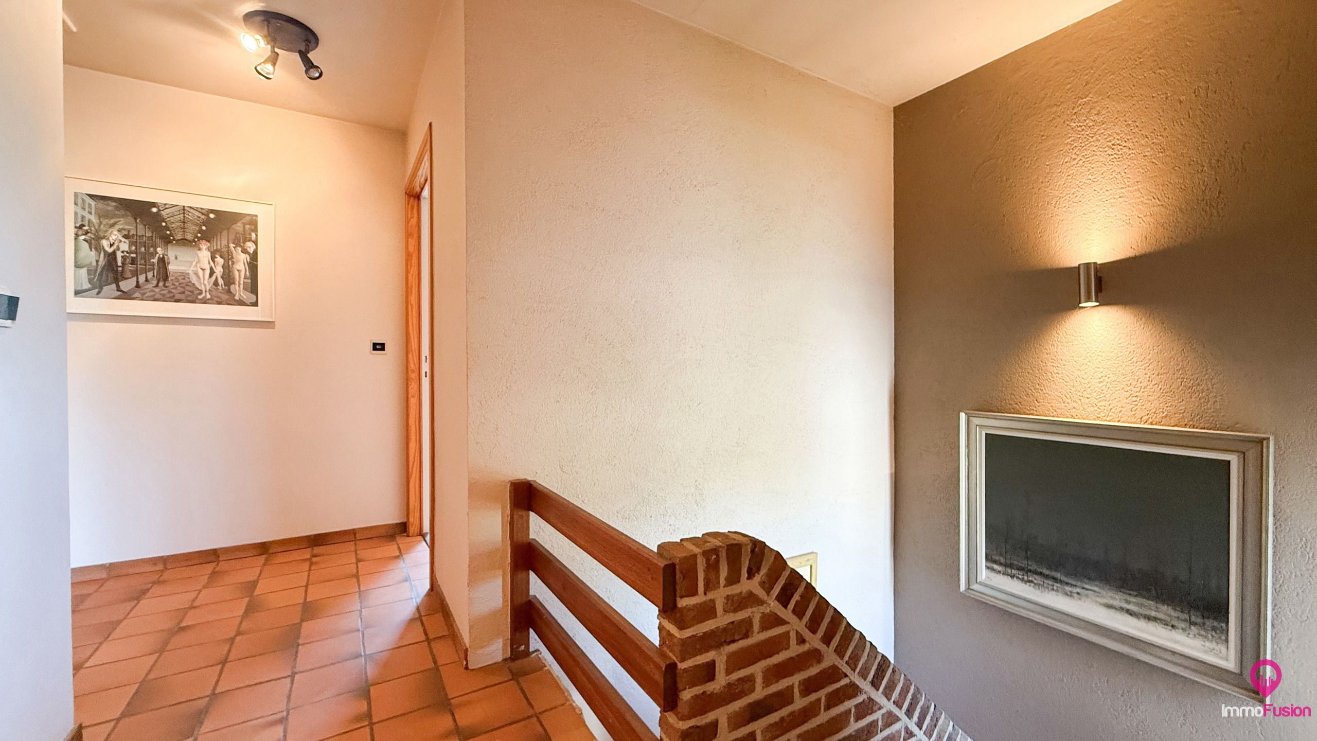Charmante woning met 3 slaapkamers en inpandige garage! foto 10