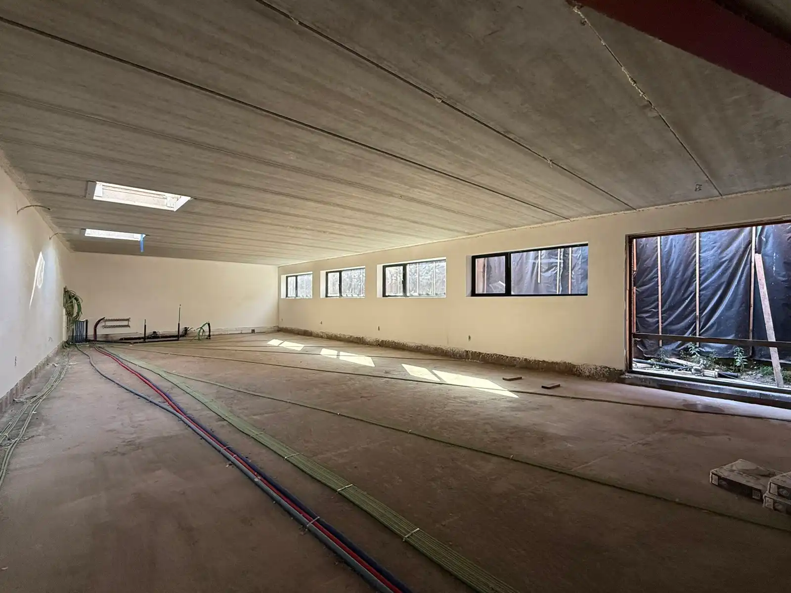 Commerciële ruimte te huur op toplocatie  foto 3