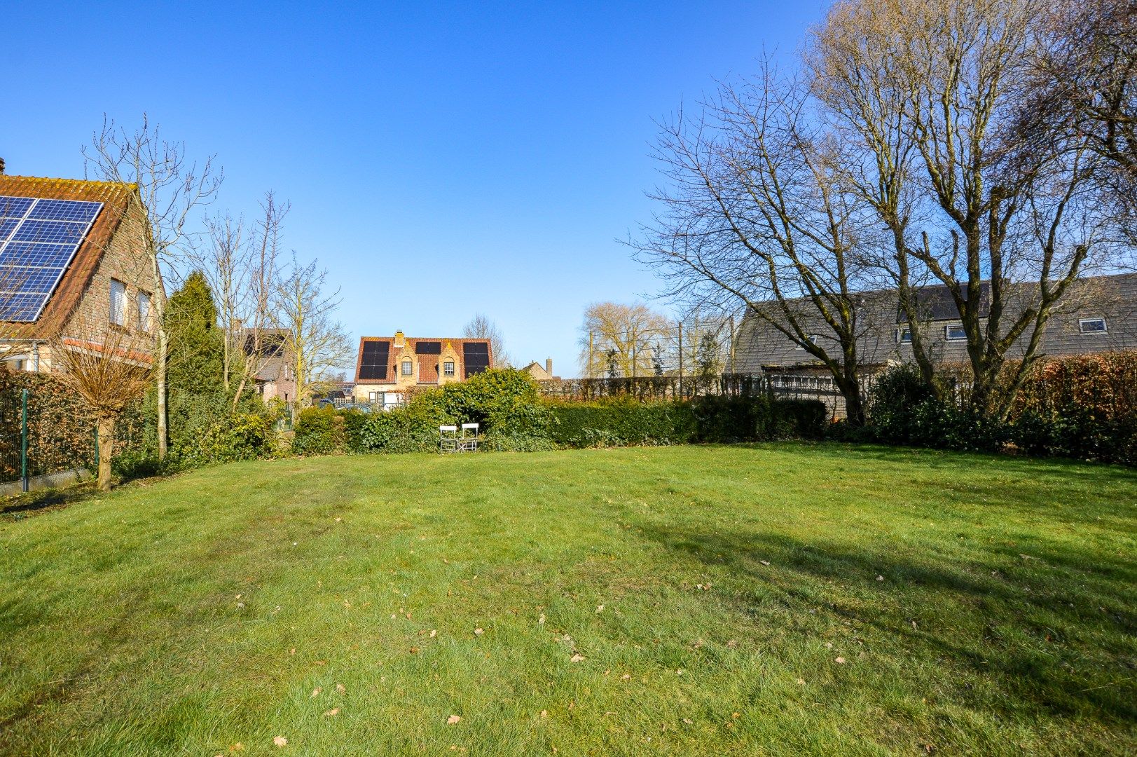 Bouwgrond van 479 m² voor open bebouwing in hartje Veldegem foto 3