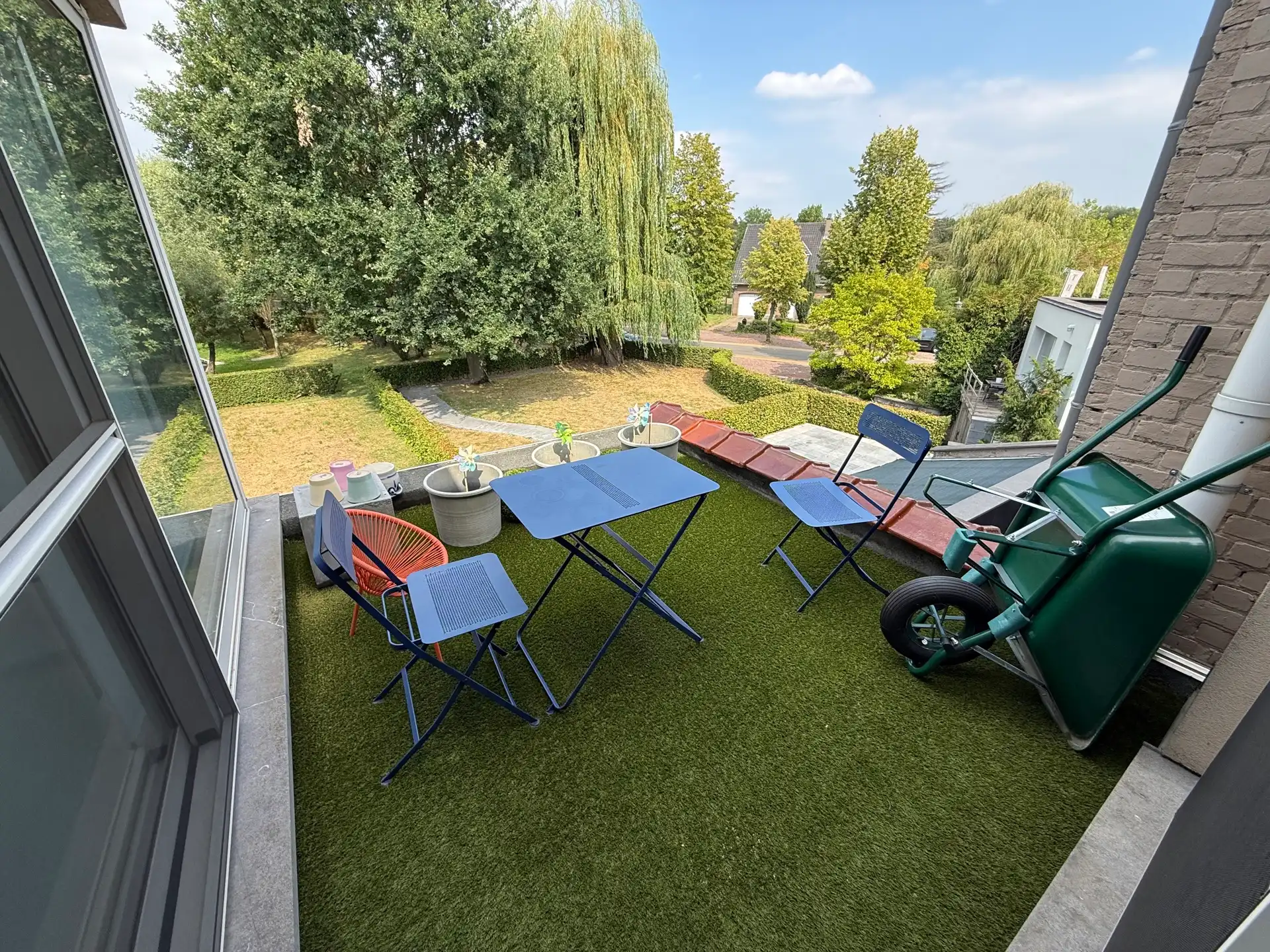 Duplex met 2 terrassen en tuin foto 5