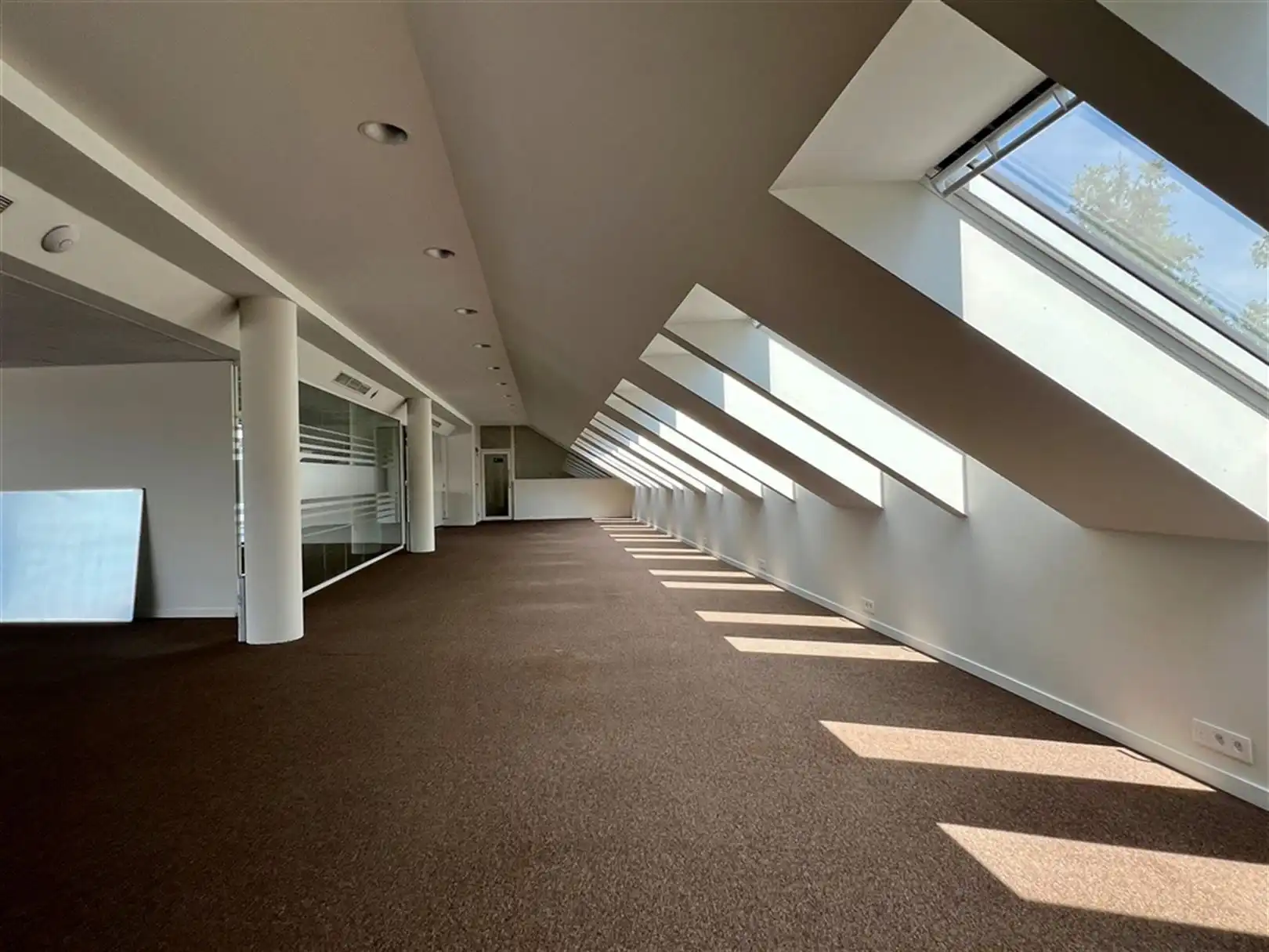 Mooie visibiliteit langsheen de Kortrijksesteenweg foto 4