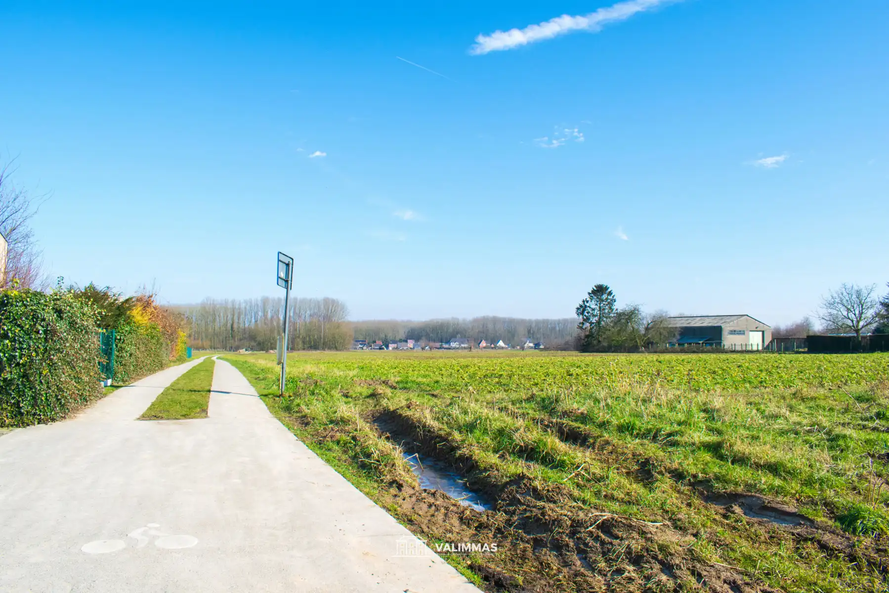 Mooi gelegen landbouwgrond, ± 35 are foto 6