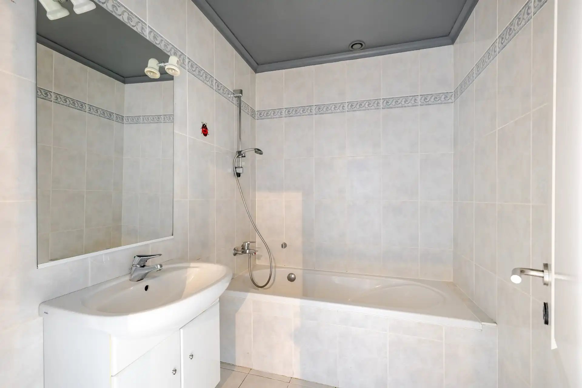 Aangenaam 1-slaapkamerappartement te Aalst foto 17