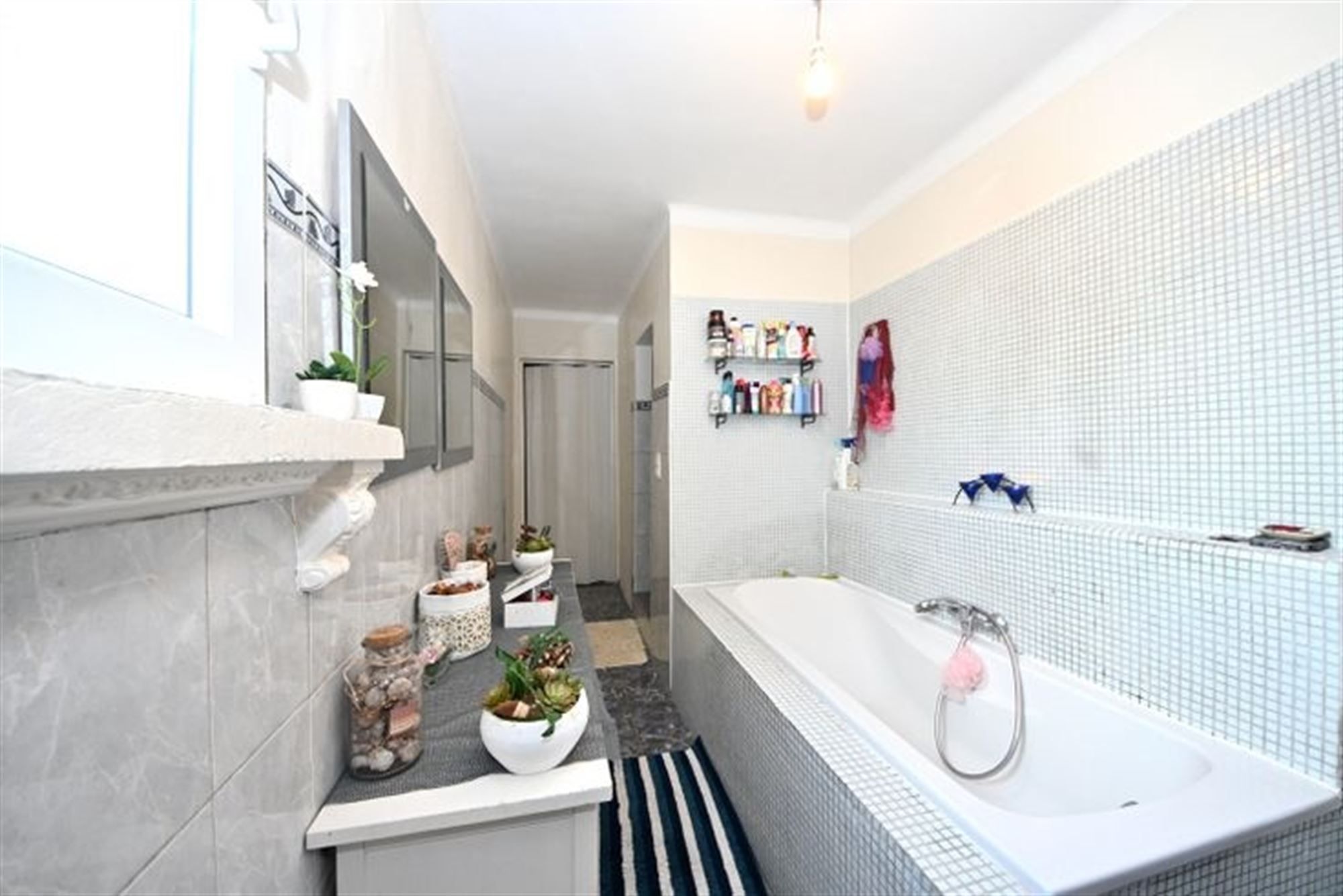 Duplex appartement met 3 slpk, tuin en 2 staanplaatsen foto 13
