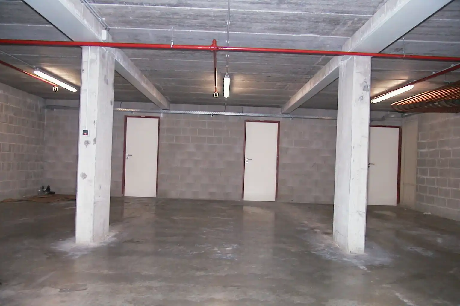 Mooi ruim appartement met twee slaapkamers foto 14