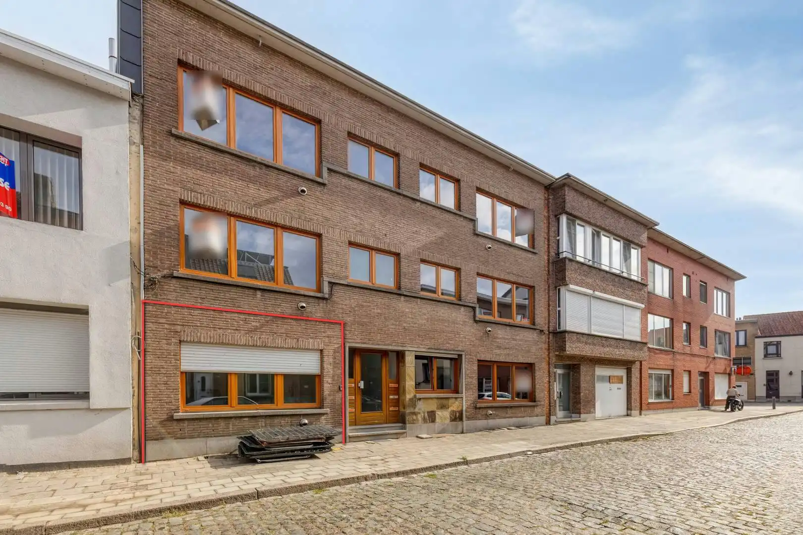 Gerenoveerd gelijkvloers appartement met twee slaapkamers foto 13