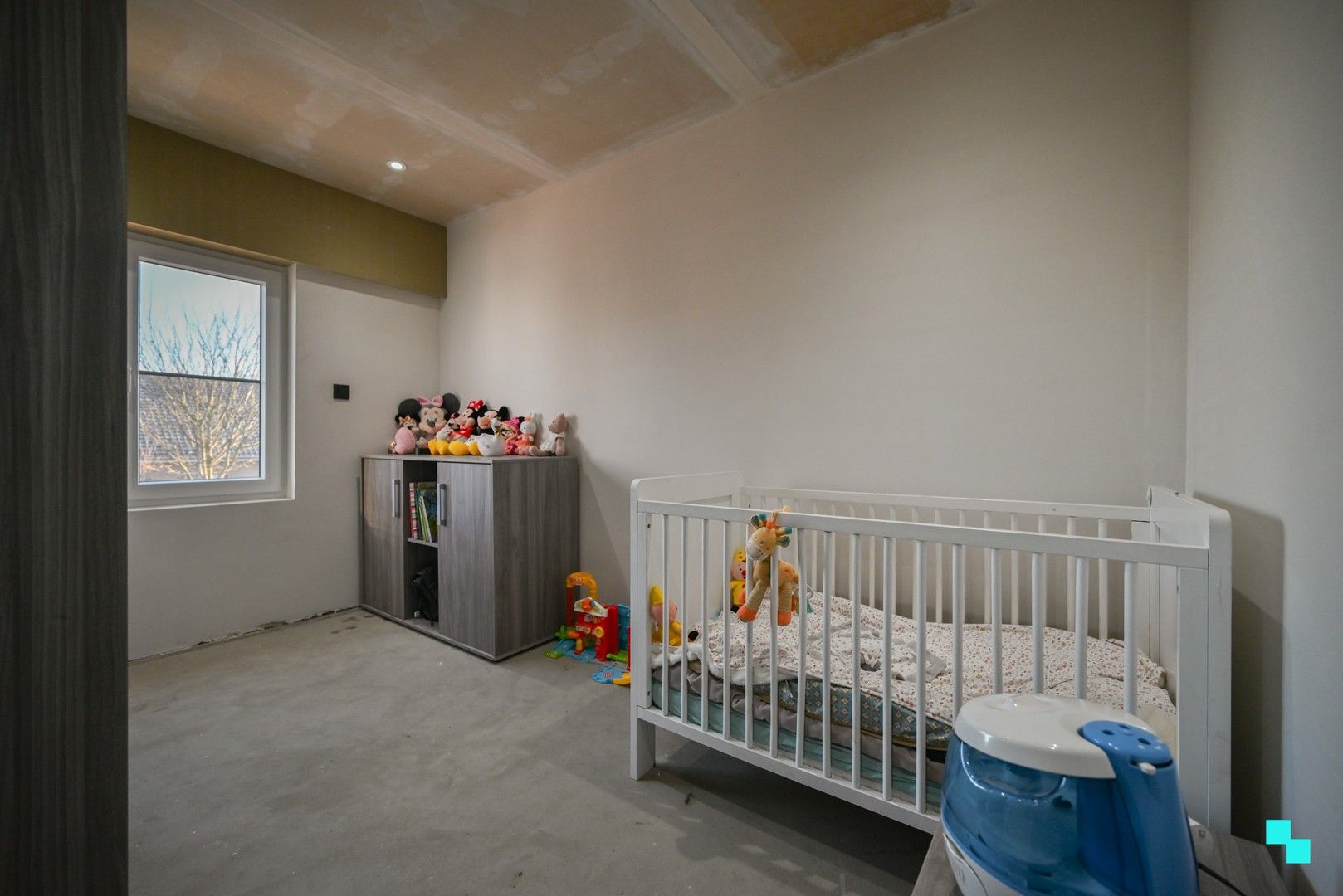 Eéngezinswoning met drie slaapkamers en garage te Izegem foto 27
