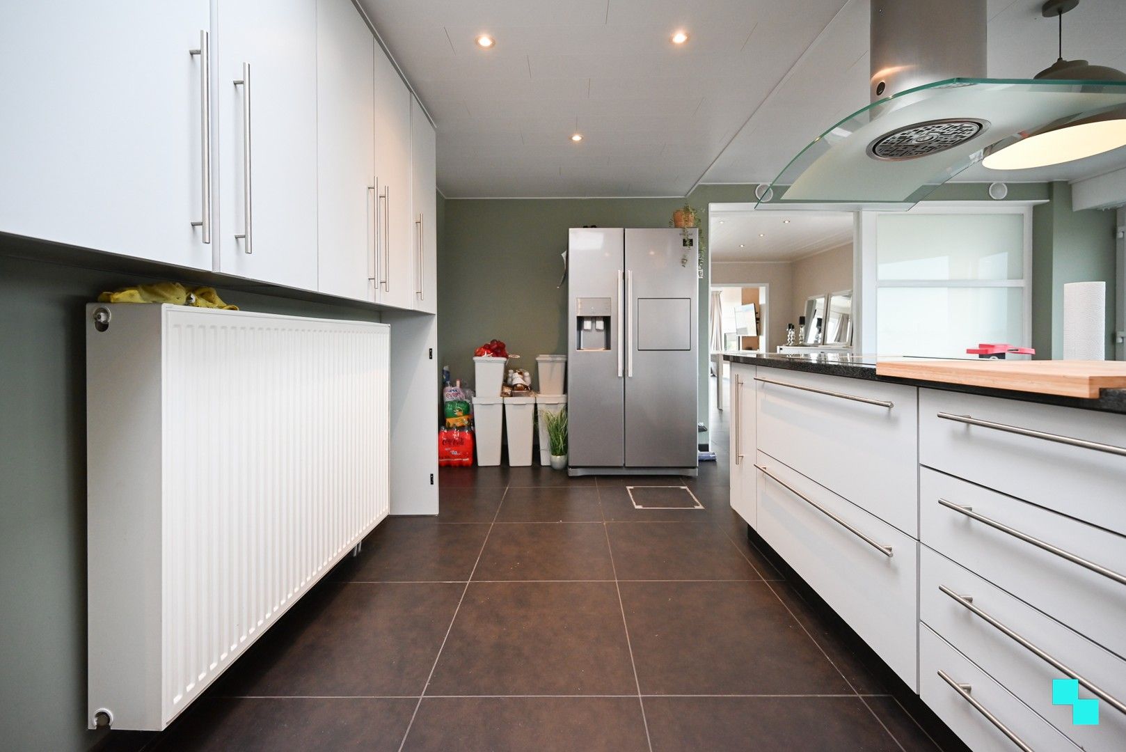 Landelijk gelegen gerenoveerde woning met opslagruimte te Ingelmunster foto 12