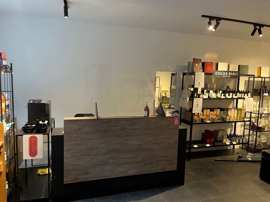 Winkel/handelsgelijkvloers foto 4