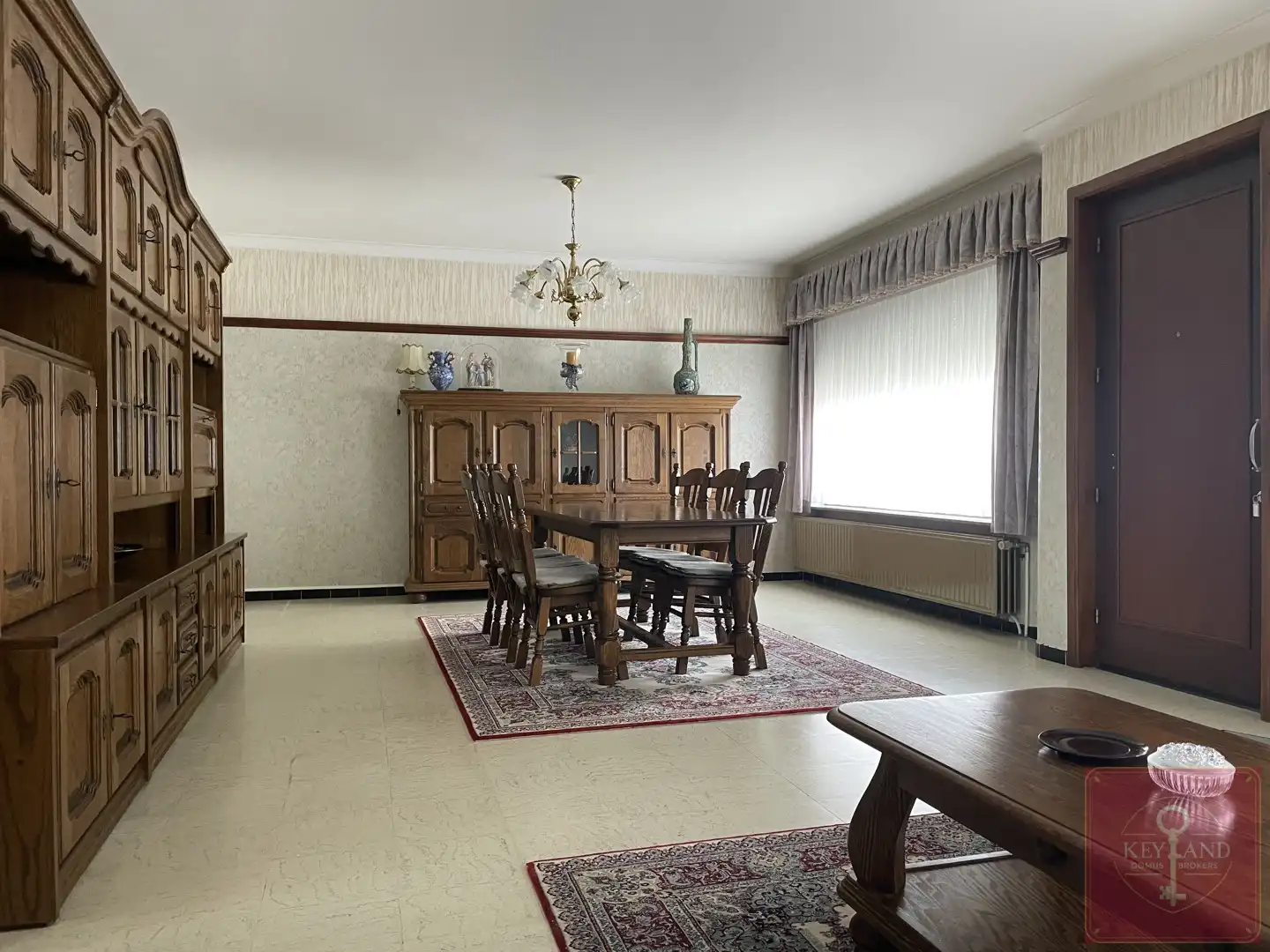 Te renoveren woning waar men het beste van 2 werelden vindt op 1,4 ha! foto 5