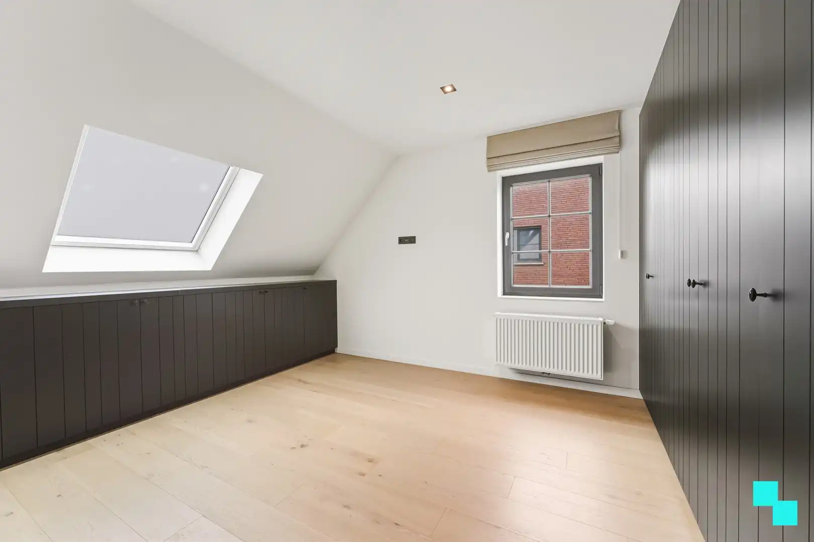 Recente HOB met 4 slpks op toplocatie - Roeselare foto 18