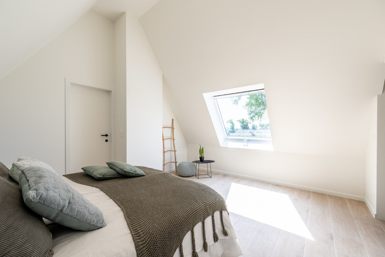 Magnifieke hoevewoning te Lissewege op perceel van 2645m² foto 37