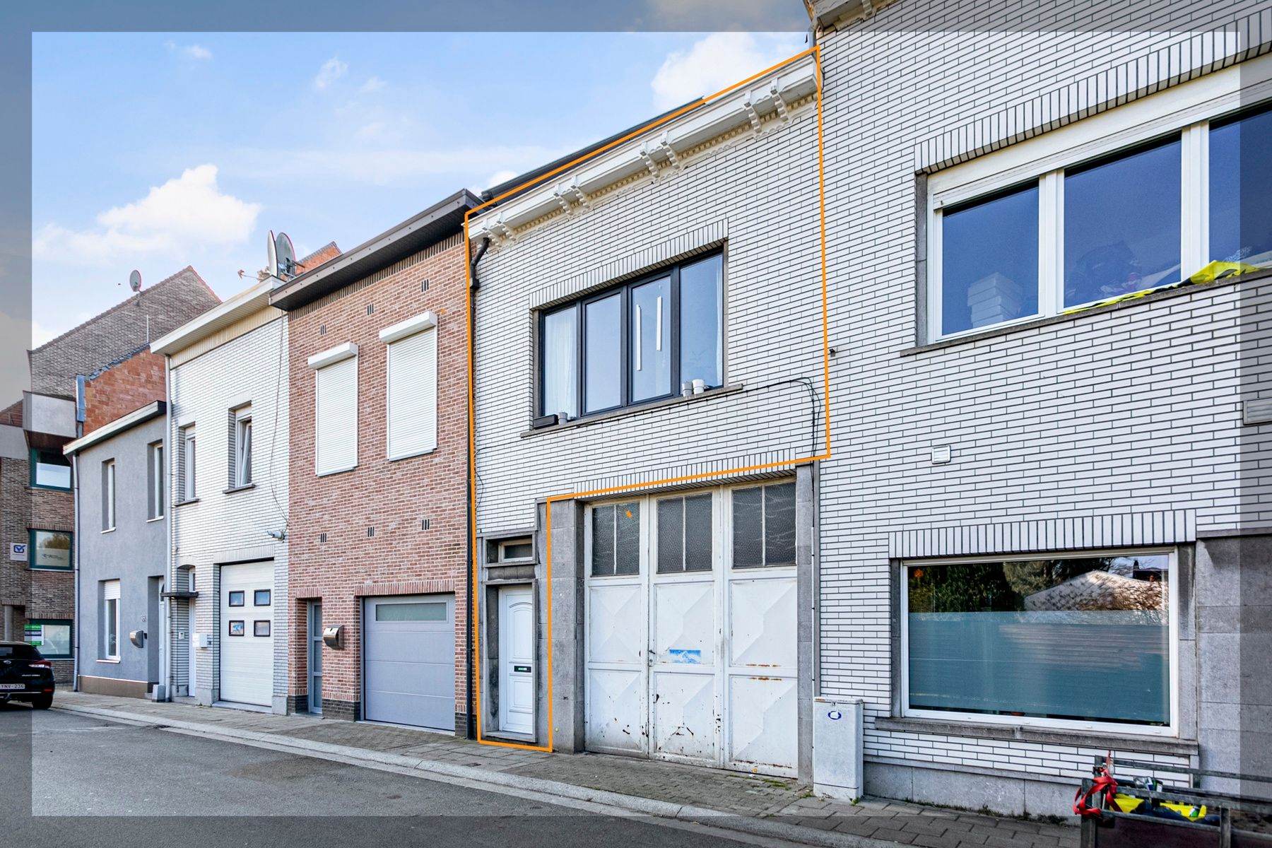 Hoofdfoto van de publicatie: Te koop: te renoveren appartement in hartje Aalst!