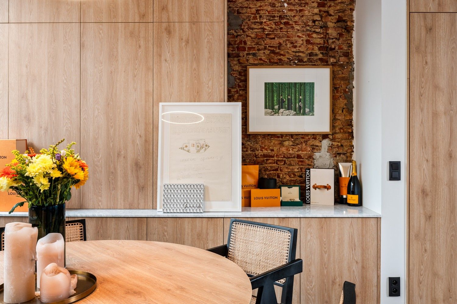 Prachtig en hedendaags gerenoveerde woning met zwembad te Lier foto 11