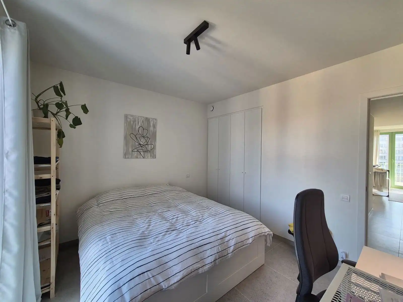 Nieuwbouw appartement met 1 slaapkamer nabij centrum Gent foto 8