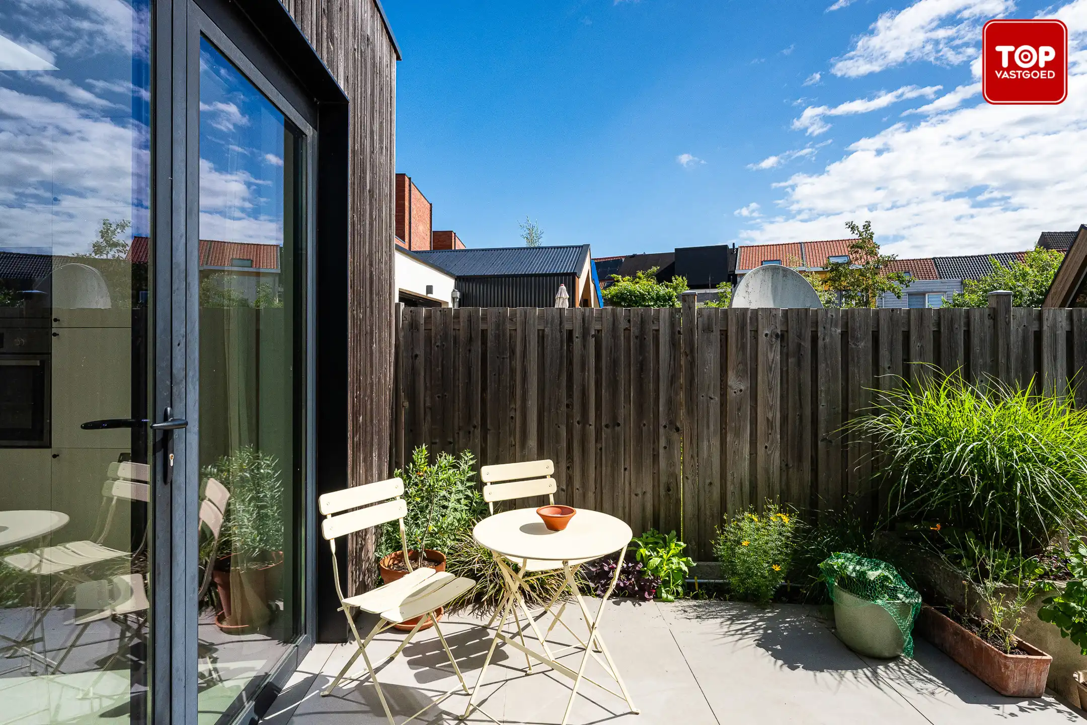 Gezellige stadswoning met zonnige tuin op toplocatie foto 23