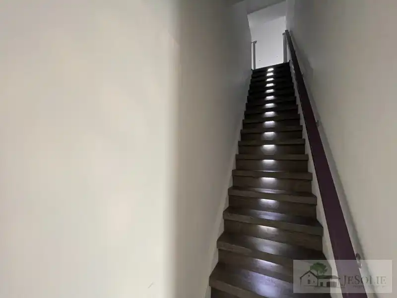 Ruime loft met 2 slaapkamers foto 5