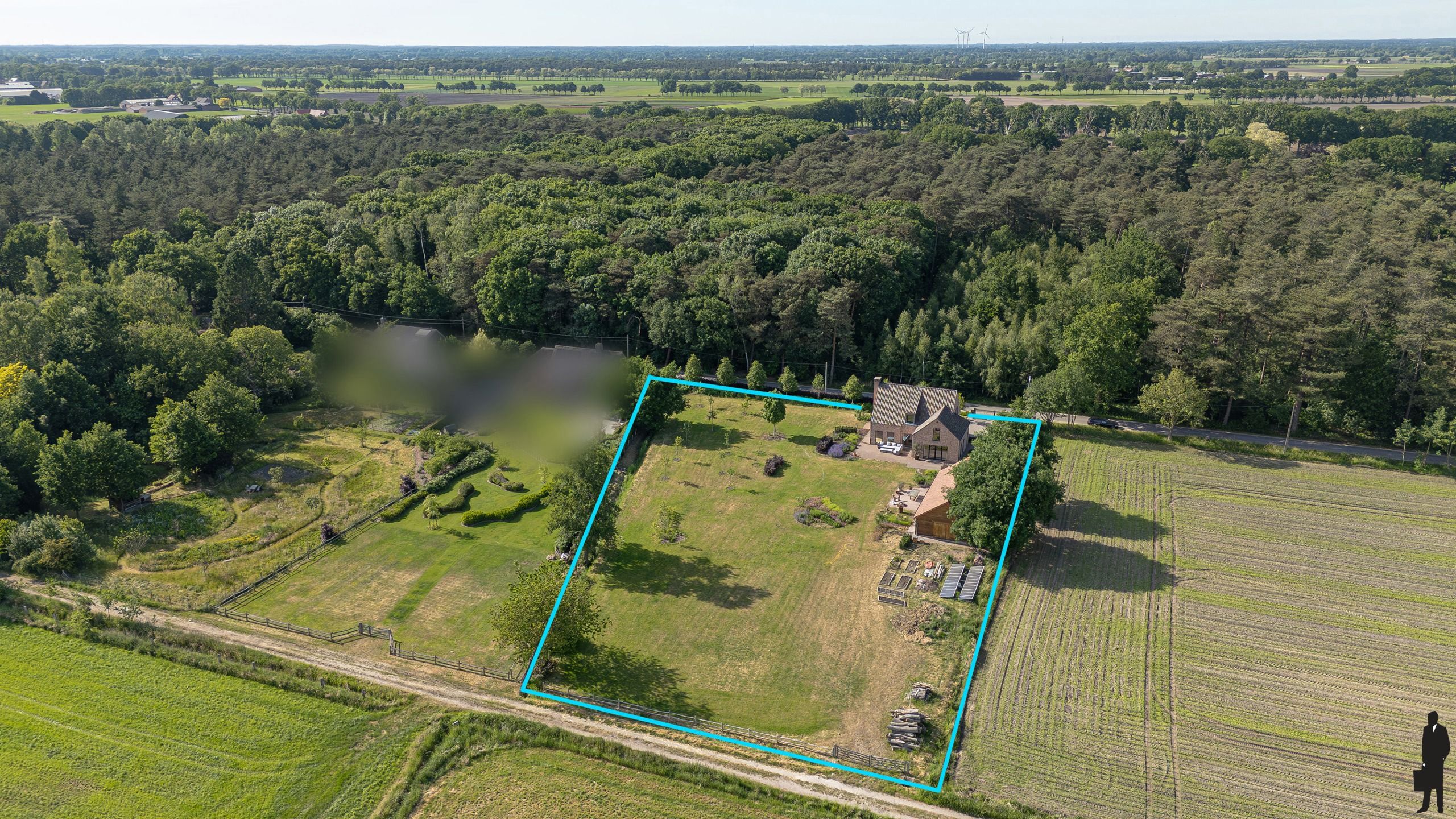Charmante, volledig gerenoveerde villa  foto 47