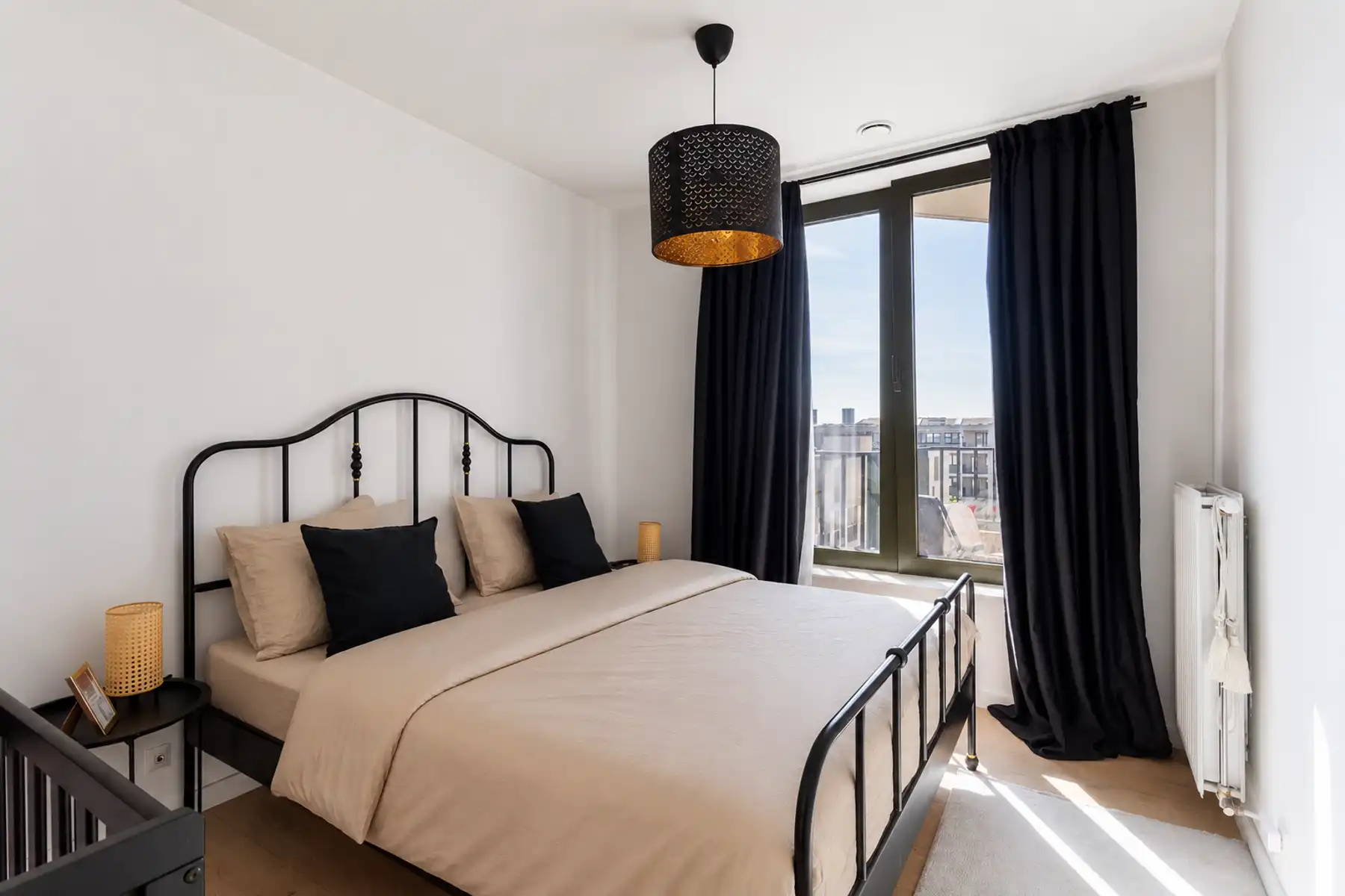 Modern 2-slaapkamerappartement met terras nabij het Eilandje foto 8