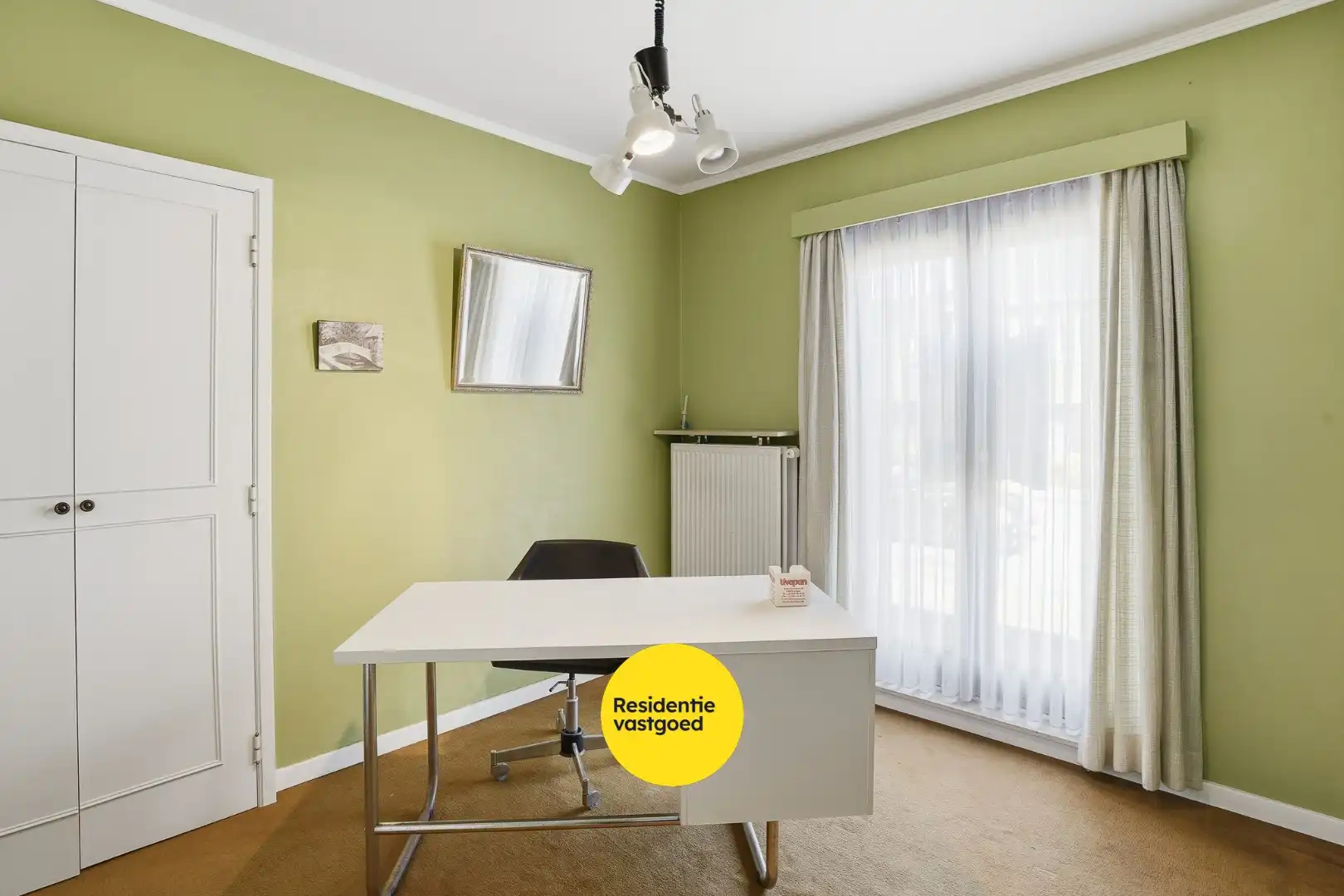 Vrijstaande bungalow met 3 slaapkamers, ruime garage en zonnige tuin foto 16